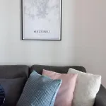 2ndhomes Luxury 1br Kamppi Center With Sauna And Big Terrace * 헬싱키